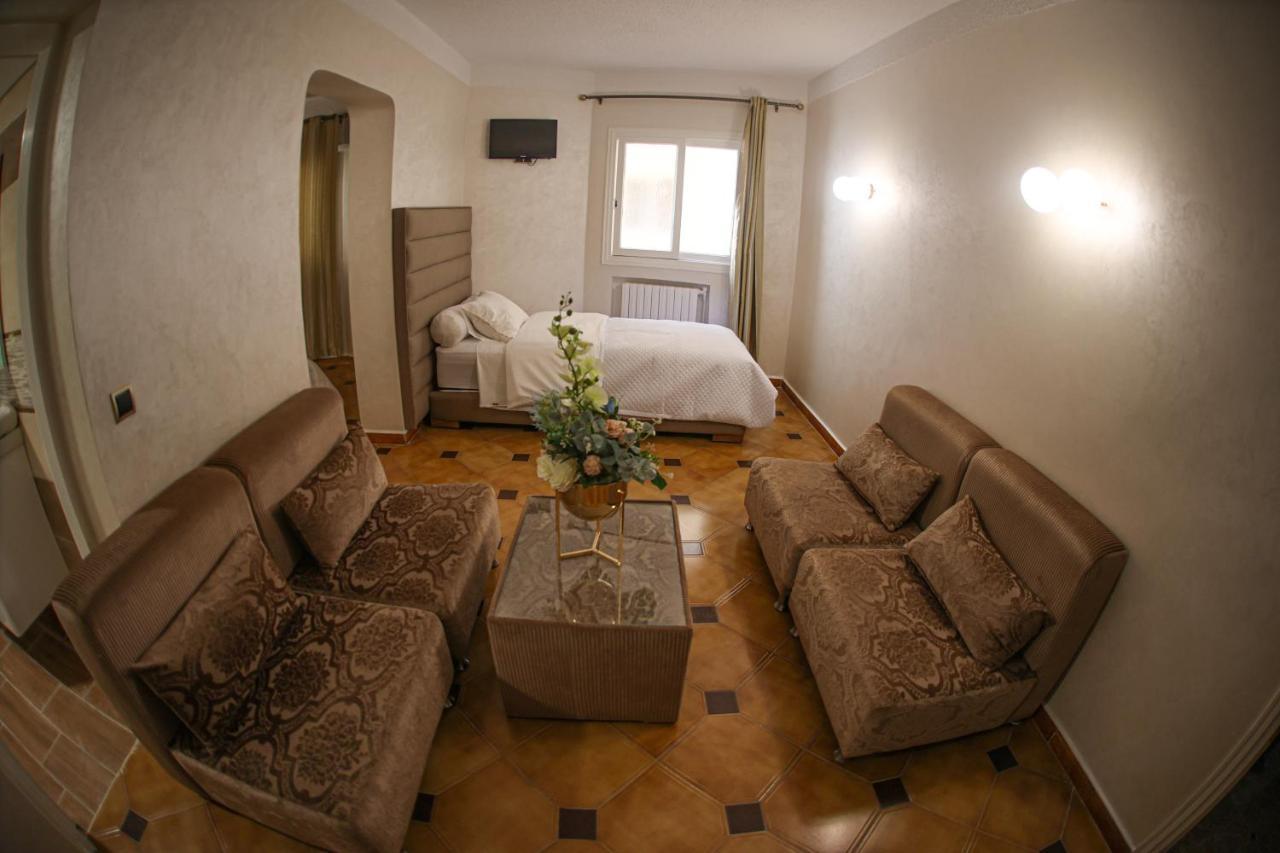 Hotel Des Lilas Oujda Ngoại thất bức ảnh