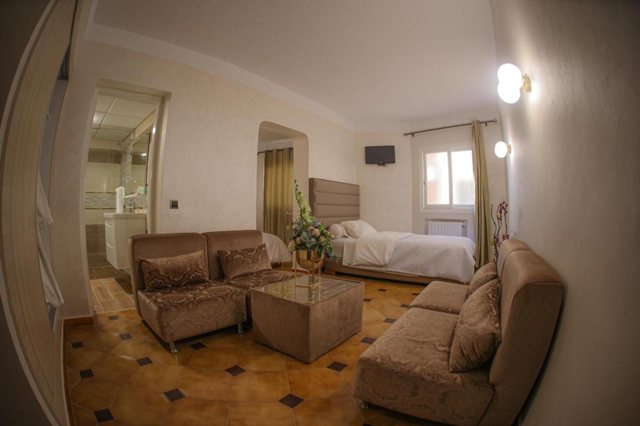Hotel Des Lilas Oujda Ngoại thất bức ảnh