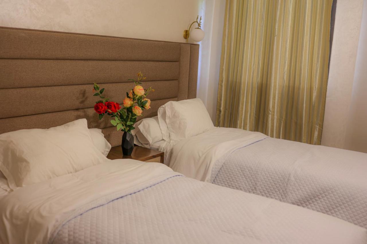 Hotel Des Lilas Oujda Ngoại thất bức ảnh