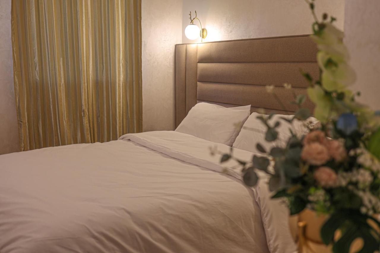 Hotel Des Lilas Oujda Ngoại thất bức ảnh